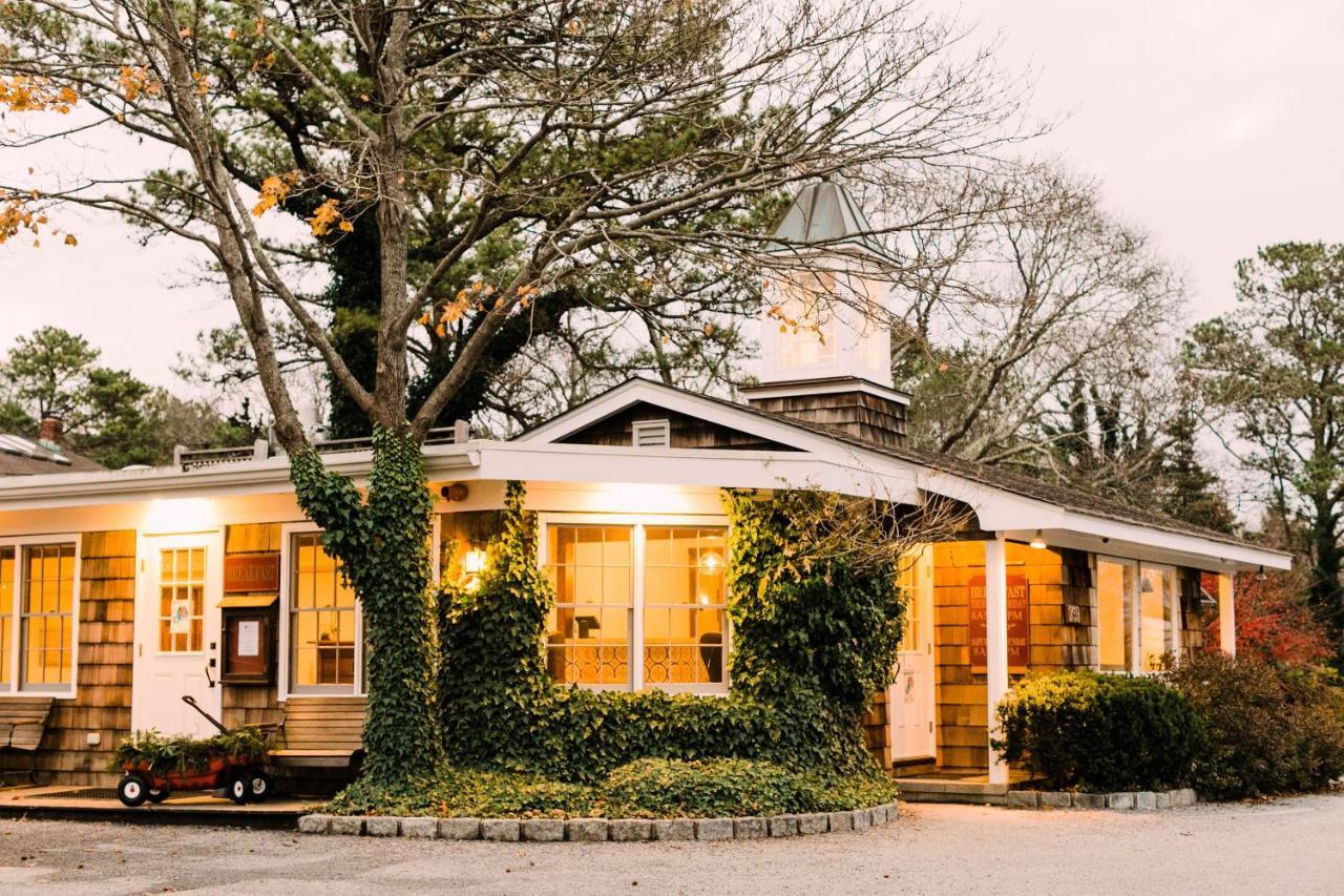 Hotel The Hampton Maid à Hampton Bays Extérieur photo